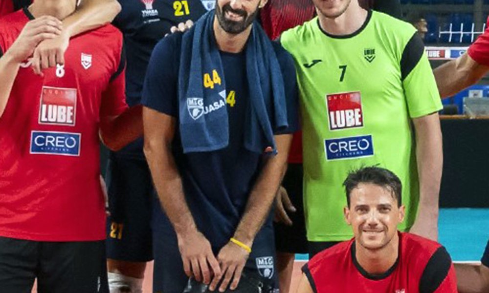 518/Foto Gruppo.jpg Image